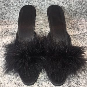 5/$25 Black Fluffy Kitten Heels